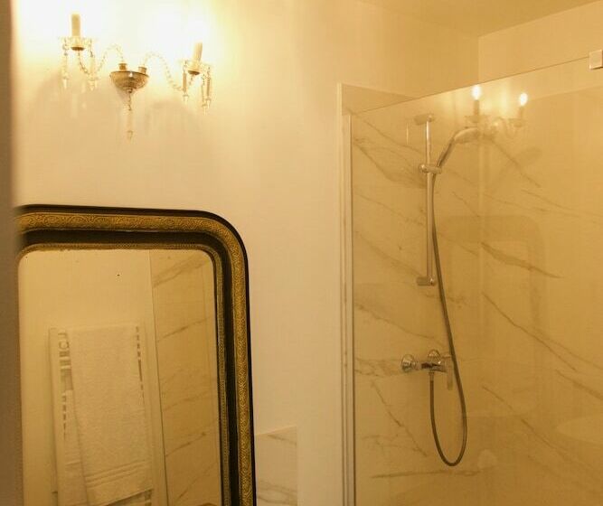 Номер Deluxe, Maison Du Figuier