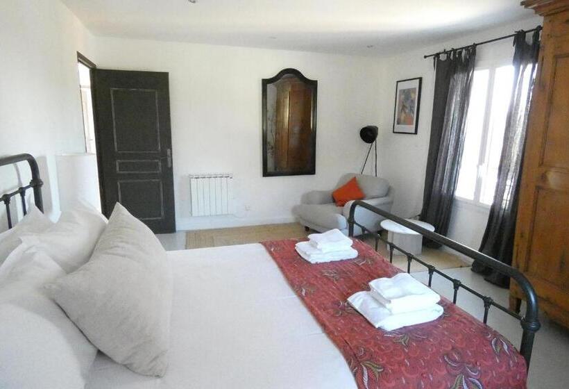 산 전망 스위트, Le Mas Des Oules