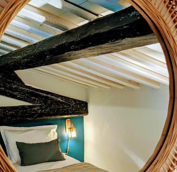 테라스 스위트, Le Mas Des Oules