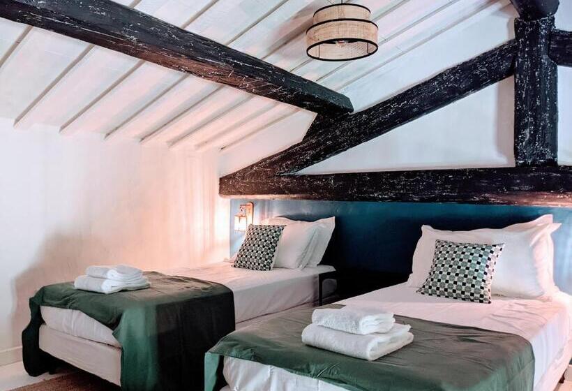 테라스 스위트, Le Mas Des Oules