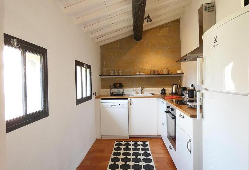 테라스 스위트, Le Mas Des Oules