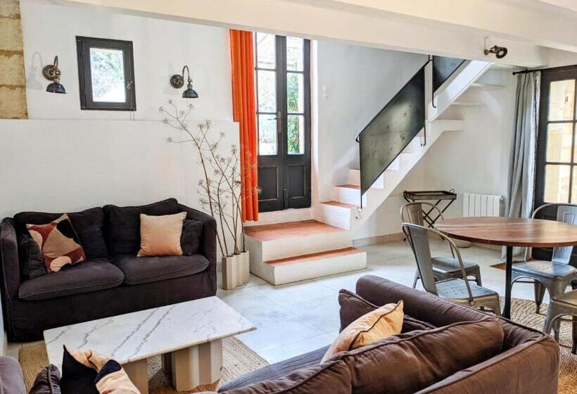 테라스 스위트, Le Mas Des Oules