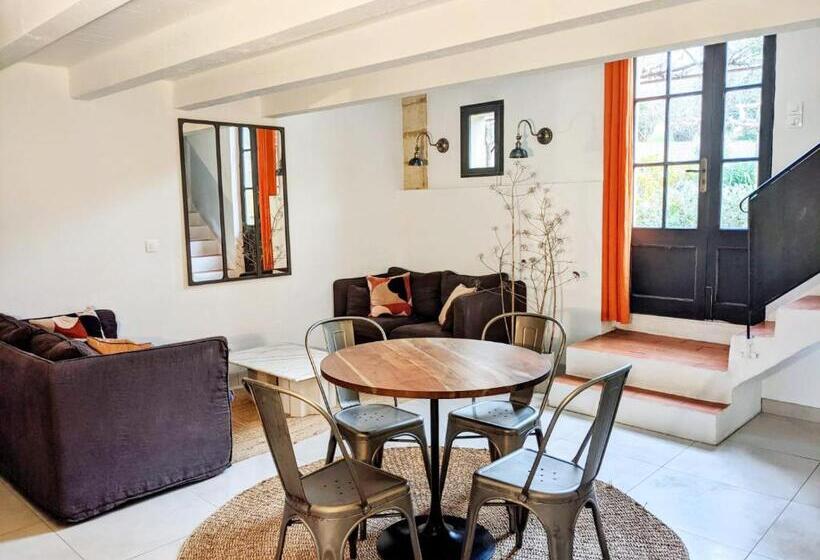 테라스 스위트, Le Mas Des Oules