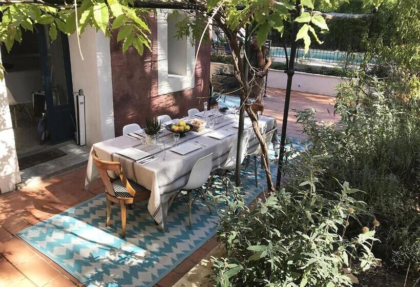 전용 풀장 스위트, Le Mas Des Oules