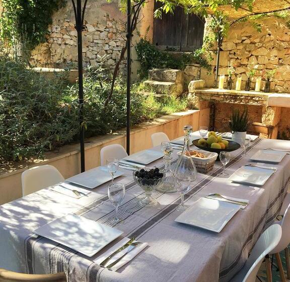 전용 풀장 스위트, Le Mas Des Oules