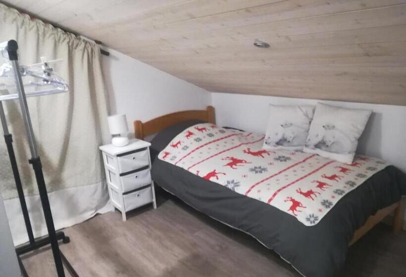 标准三人间, Chambre Les Ormes