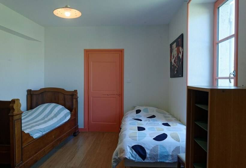 شقة غرفة واحدة, La Boisselée