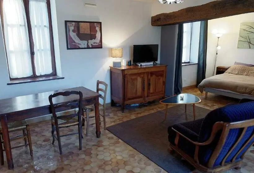 １ベッドルームハウス, La Boisselée