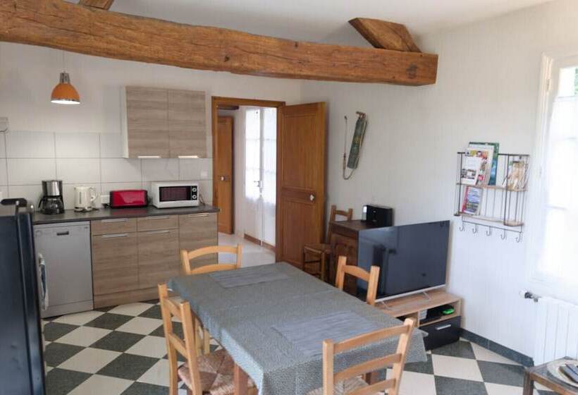 דירת חדר, La Boisselée