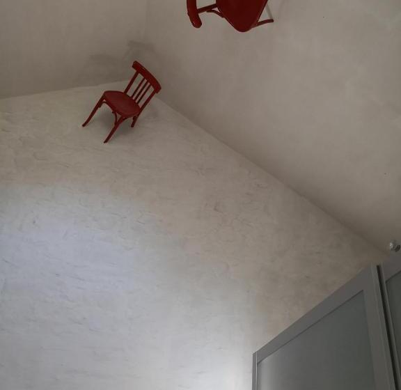 Номер Стандарт, Le Moulin De Gauty