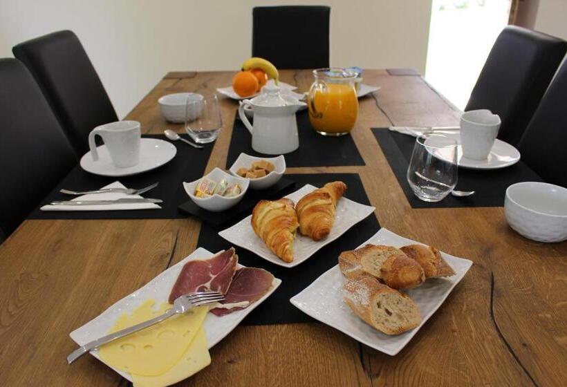 غرفة سوبيريور, Les Mandarins