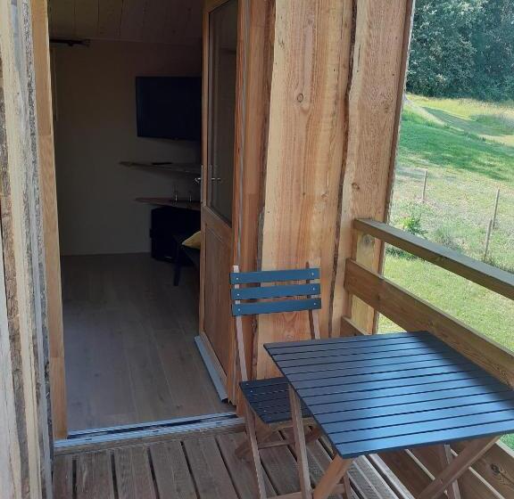 豪华房间, Les Mandarins