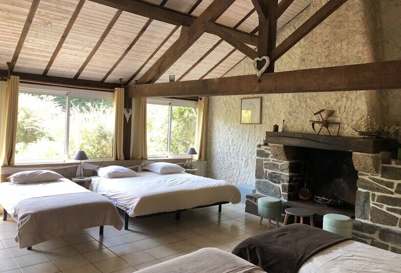 家庭套房, L'arbre D'alaïs