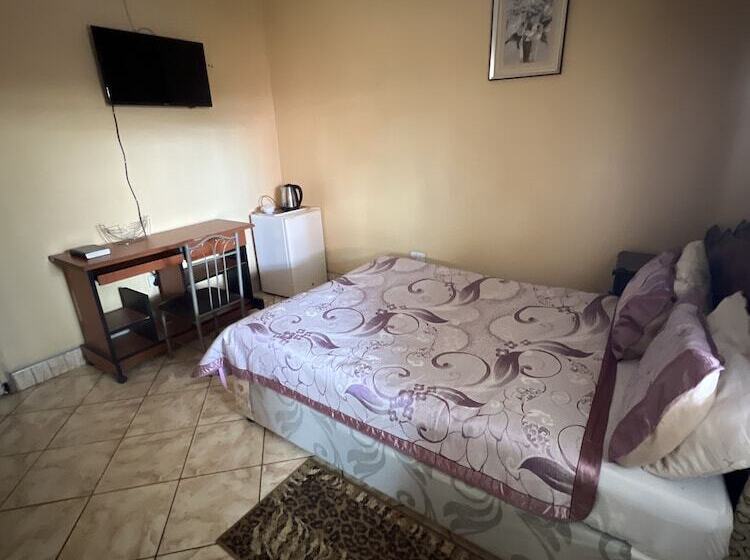 اتاق استاندارد, Nalikwanda Guest House