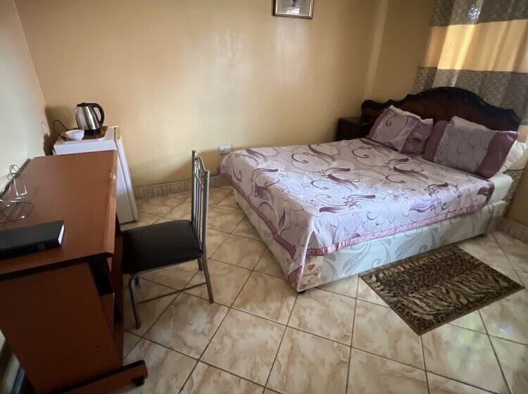 اتاق استاندارد, Nalikwanda Guest House