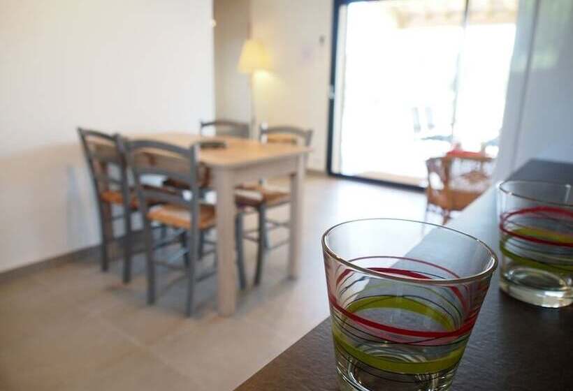 带1个卧室的高档别墅, Le Mas De La Lause