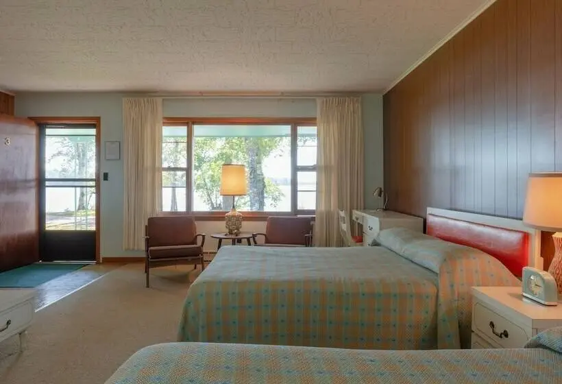１ベッドルームアパートメント, Historic Birch Lodge And Motel