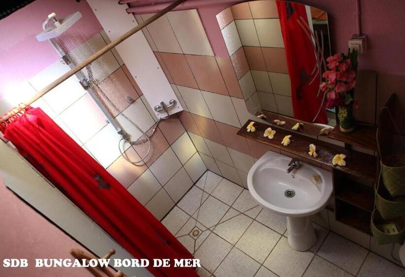 بانگلوی استاندارد, Chez Yolande