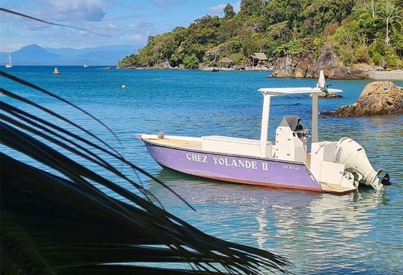 اتاق استاندارد با بالکن, Chez Yolande