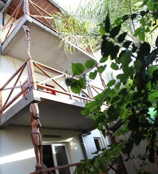 اتاق استاندارد با بالکن, Chez Yolande