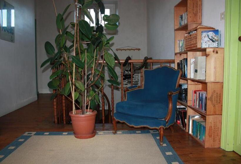 정원 전망 4인용 스탠다드 룸, La Maison De L'ousse