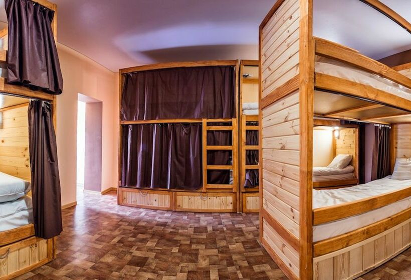 تختخواب در اتاق مشترک, Hostel Tarnopil