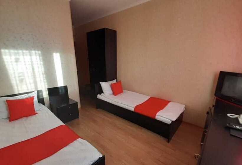 Номер Стандарт, Maxrooms Volga Hollywood