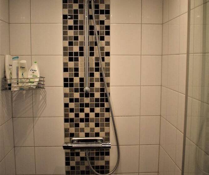 חדר סטנדרט חדר אמבטיה משותף, Torups Gastgivaregard