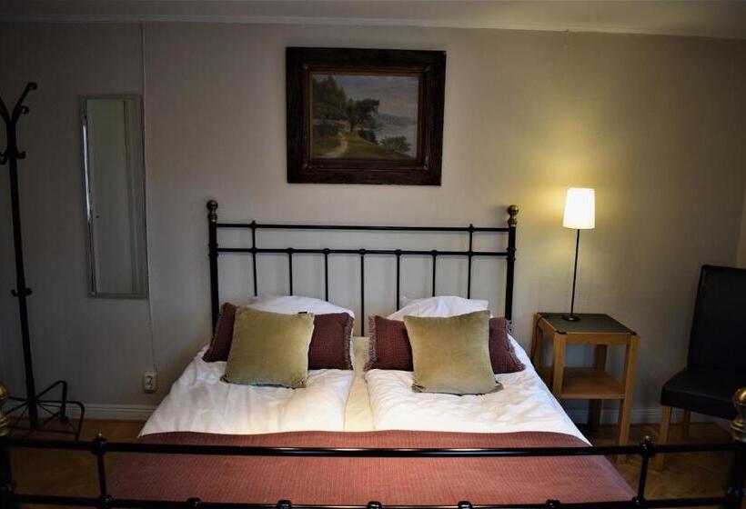 חדר סטנדרט חדר אמבטיה משותף, Torups Gastgivaregard