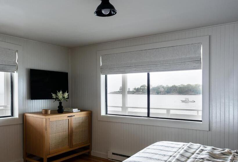 キングサイズベッドのスイートルーム, Bluebird Ocean Point Inn