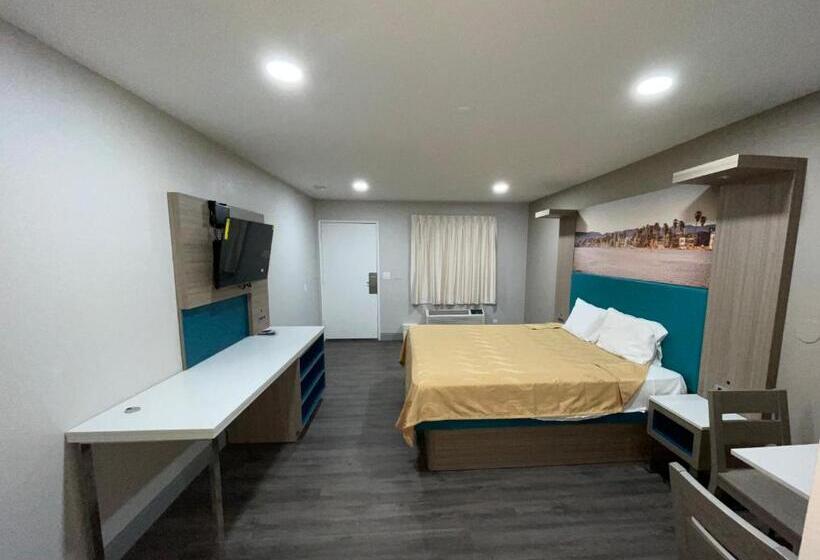 חדר סטנדרט עם מיטת קינג, New Star Inn El Monte, Ca   Los Angeles