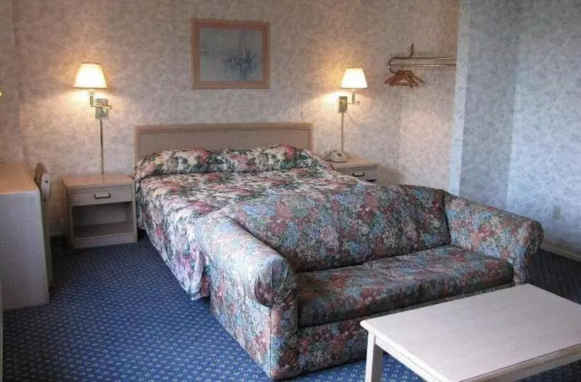 اتاق لوکس با تخت بزرگ, Nisei Inn