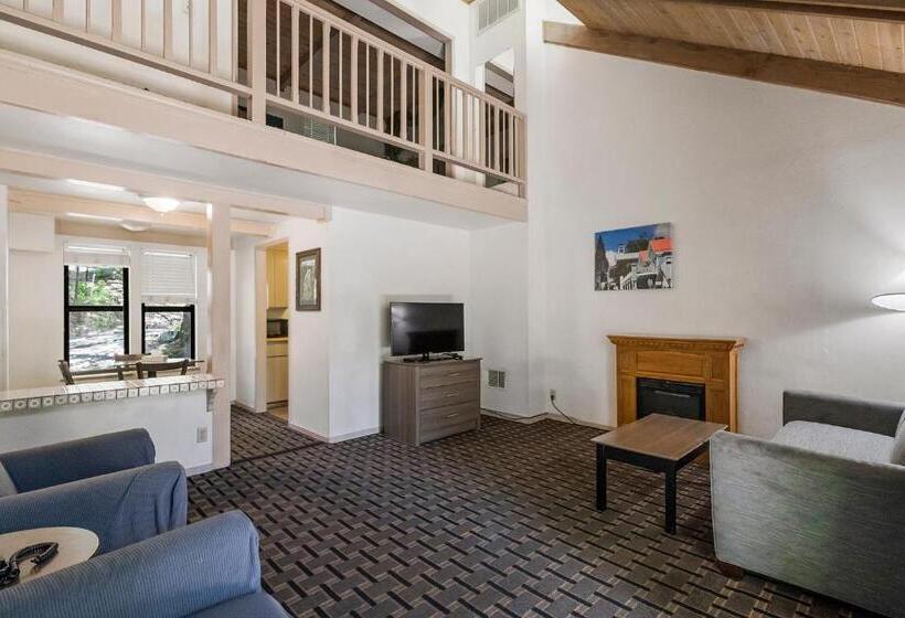 شاليه غرفة نوم واحدة, Northern Queen Inn