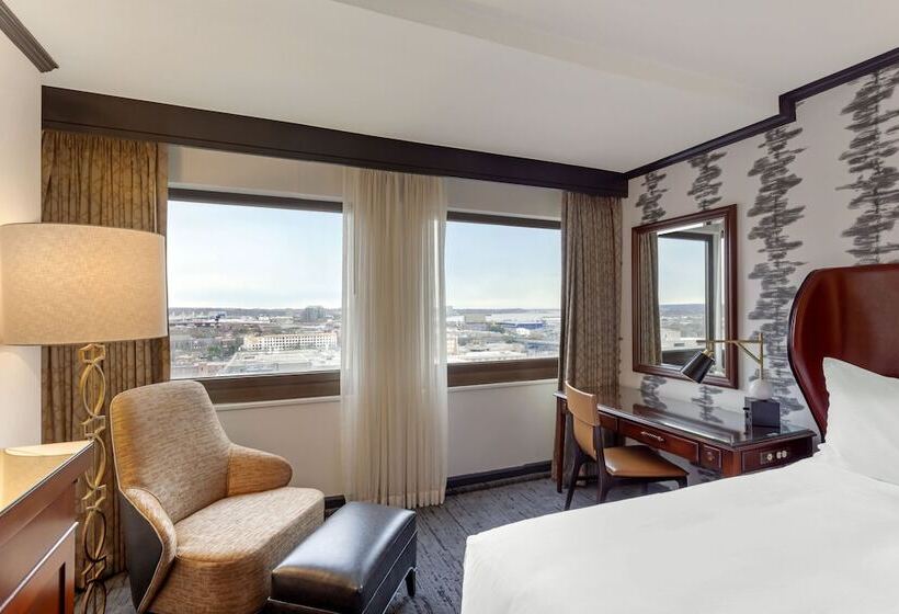 اتاق لوکس, Omni New Haven Hotel At Yale