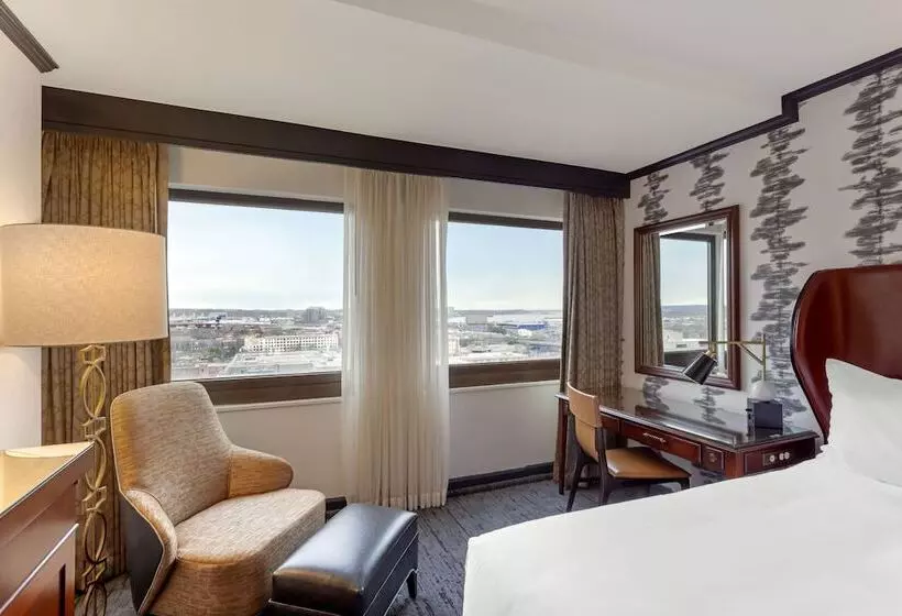 障害者適応デラックスルーム, Omni New Haven Hotel At Yale
