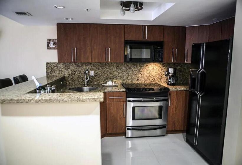 수피리어 스위트, The Mutiny Luxury Suites
