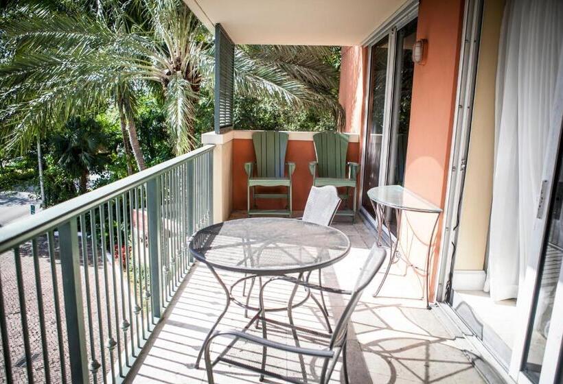 جناح سوبيريور غرفتين نوم, The Mutiny Luxury Suites