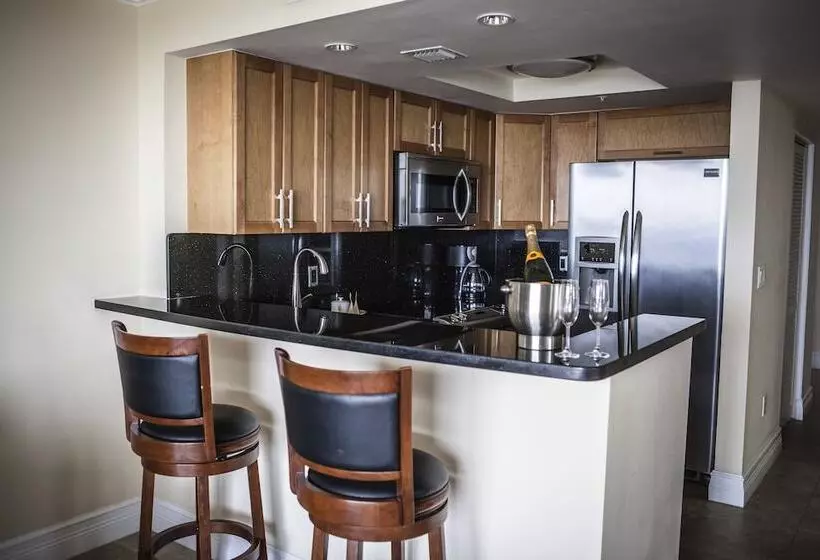 اتاق لوکس, The Mutiny Luxury Suites
