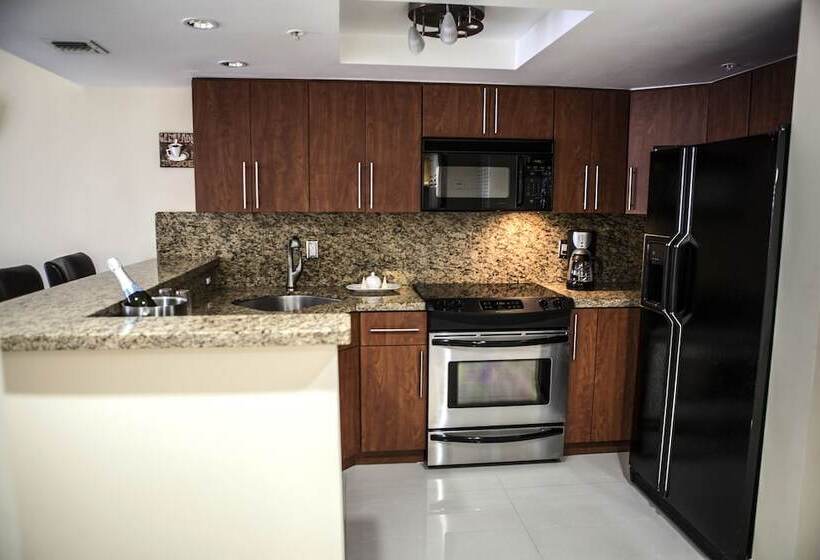 غرفة ديلوكس, The Mutiny Luxury Suites