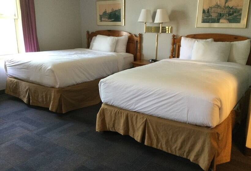 חדר סטנדרט שתי מיטות זוגיות, The Hotel Ojibway, Trademark Collection By Wyndham