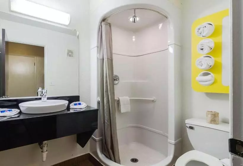 Standard Neljän Hengen Huone, Motel 6seattle, Wa Seatac Airport South