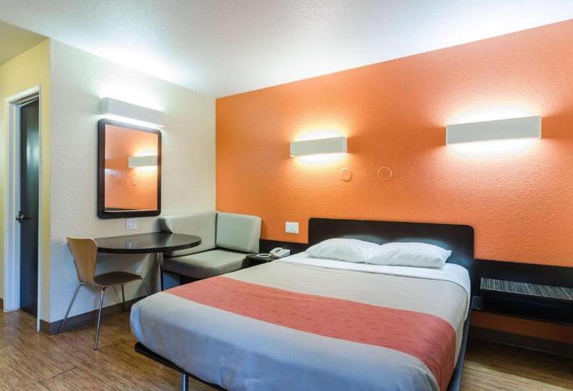 장애인을 위한 스탠다드 룸, Motel 6seattle, Wa  Seatac Airport South