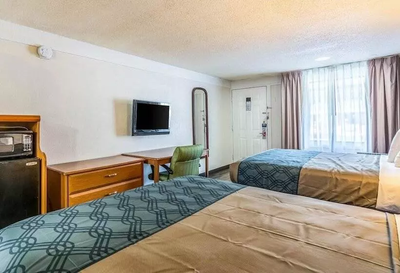 ２ダブルベッドのスタンダードルーム, Econo Lodge   Gastonia