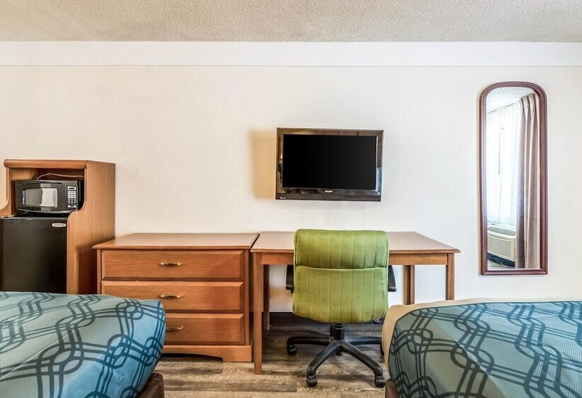 غرفه قياسيه سريرين مزدوجين, Econo Lodge   Gastonia