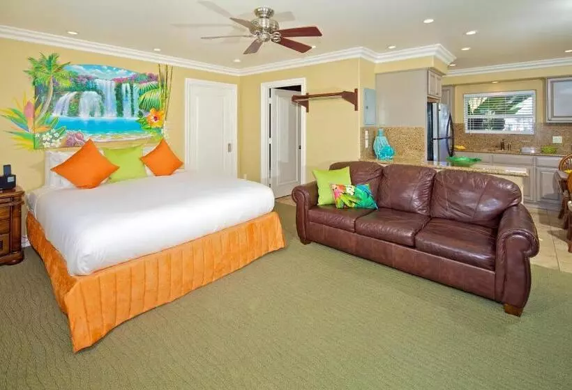 Mini Suite, Ocean Palms Beach Resort