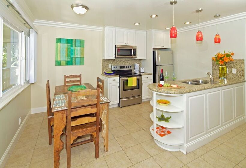 جناح ديلوكس, Ocean Palms Beach Resort