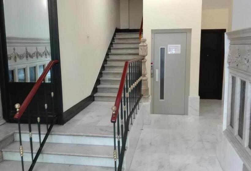 اتاق استاندارد, Kontxa Guesthouse