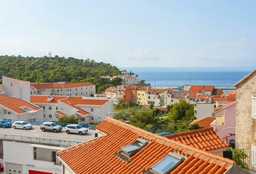 海の見えるスタンダードスタジオ, Apartments And Rooms With Wifi Makarska   11063