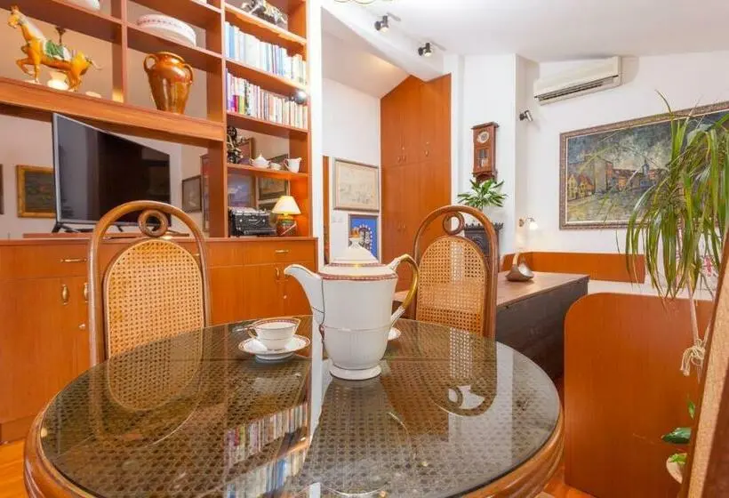 海の見えるスタンダードスタジオ, Apartments And Rooms With Wifi Makarska   11063
