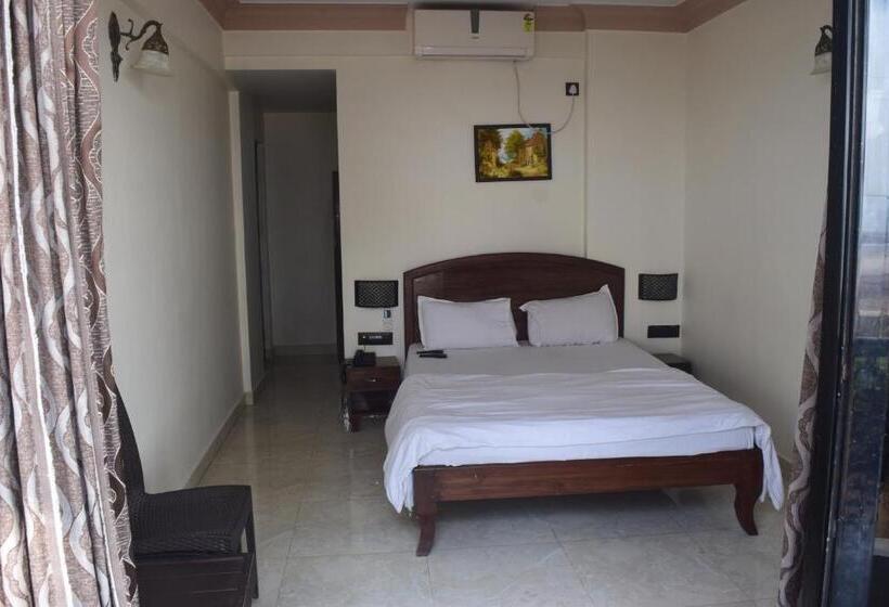 غرفة ديلوكس, Murud Marina